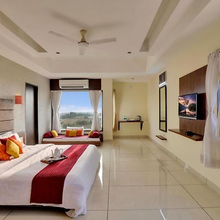 Goverdhan Greens Resort Dwarka L Hotels In Dwarka Dwarka (Gujarat) Exterior foto