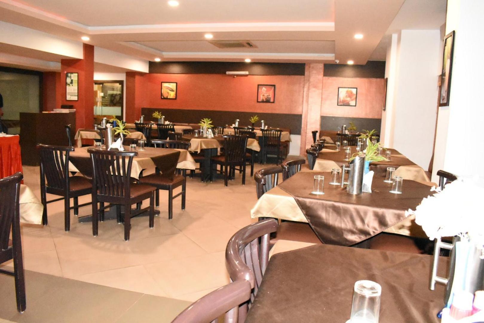 Goverdhan Greens Resort Dwarka L Hotels In Dwarka Dwarka (Gujarat) Exterior foto