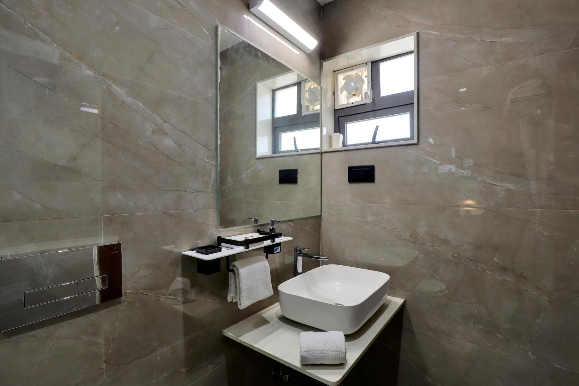 Goverdhan Greens Resort Dwarka L Hotels In Dwarka Dwarka (Gujarat) Exterior foto
