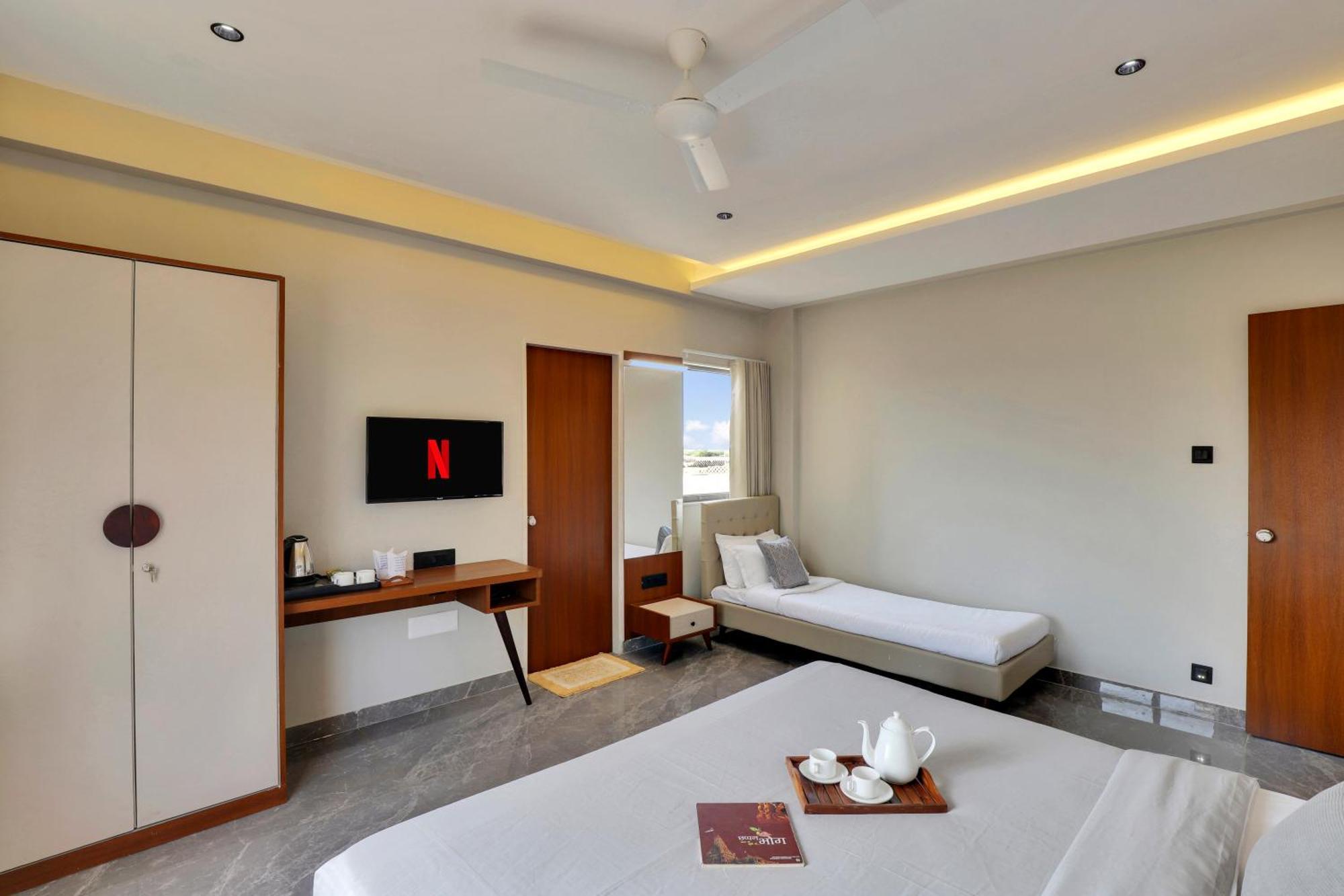 Goverdhan Greens Resort Dwarka L Hotels In Dwarka Dwarka (Gujarat) Exterior foto