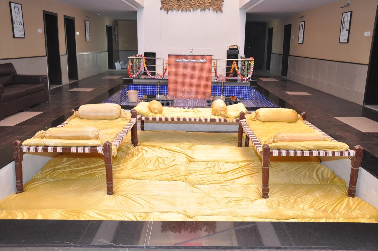 Goverdhan Greens Resort Dwarka L Hotels In Dwarka Dwarka (Gujarat) Exterior foto