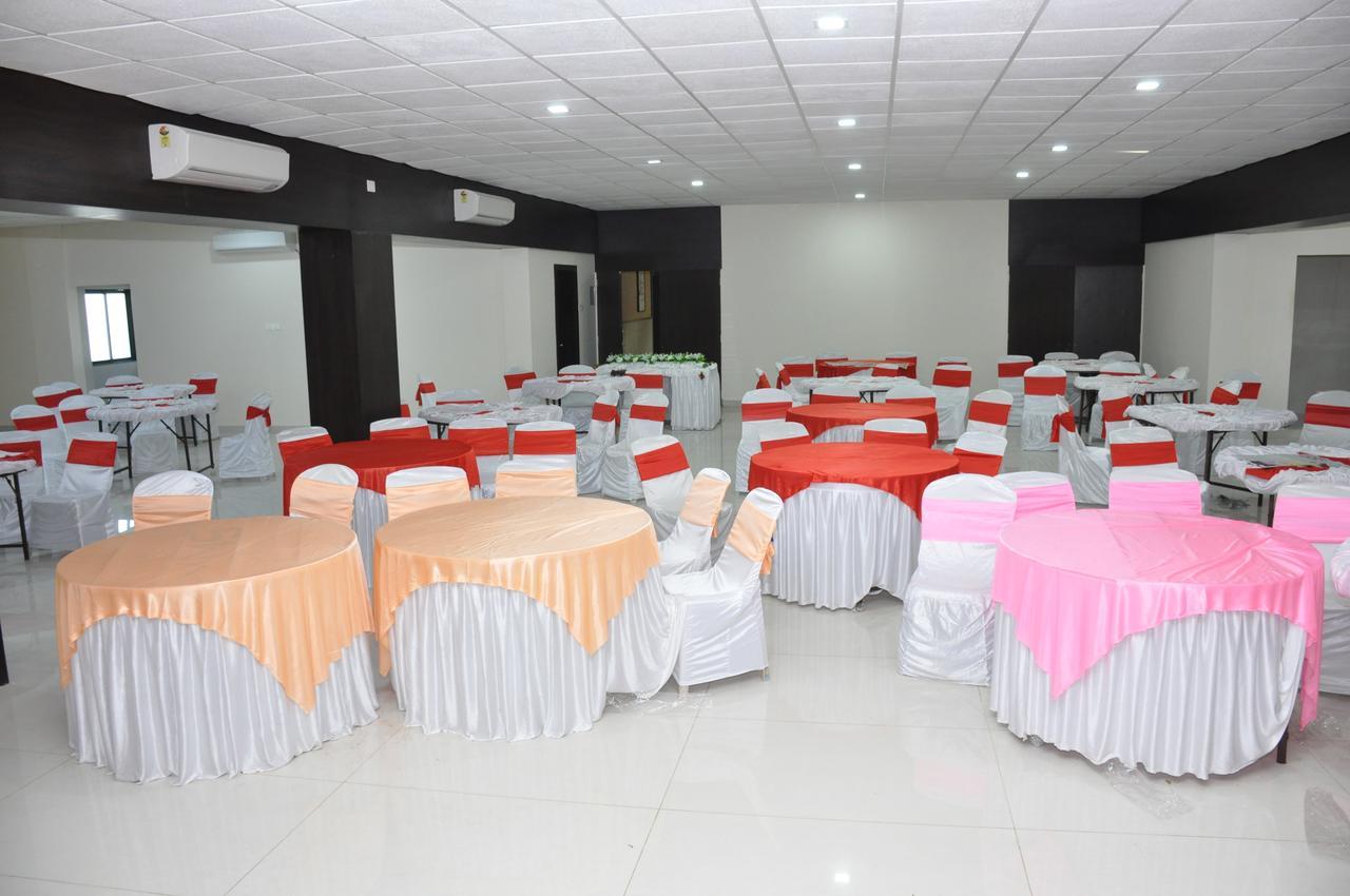 Goverdhan Greens Resort Dwarka L Hotels In Dwarka Dwarka (Gujarat) Exterior foto