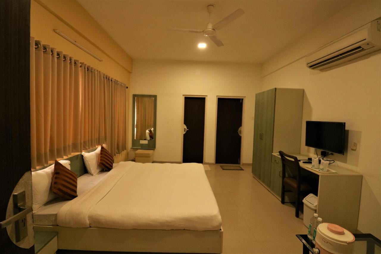Goverdhan Greens Resort Dwarka L Hotels In Dwarka Dwarka (Gujarat) Exterior foto