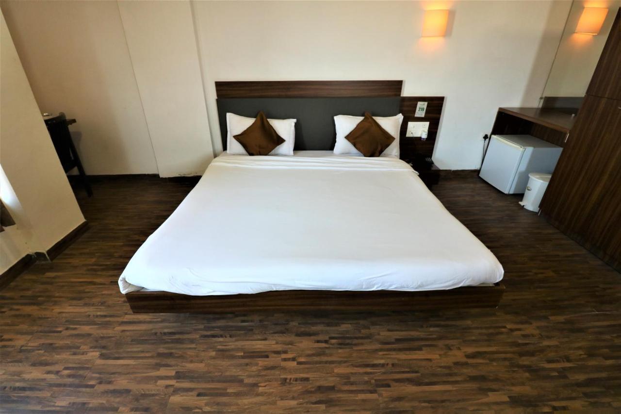 Goverdhan Greens Resort Dwarka L Hotels In Dwarka Dwarka (Gujarat) Exterior foto