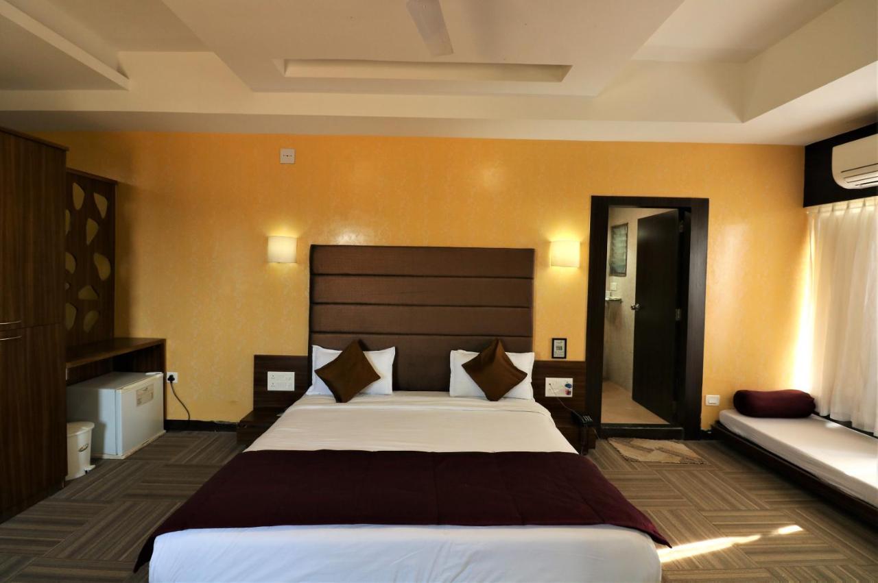 Goverdhan Greens Resort Dwarka L Hotels In Dwarka Dwarka (Gujarat) Exterior foto
